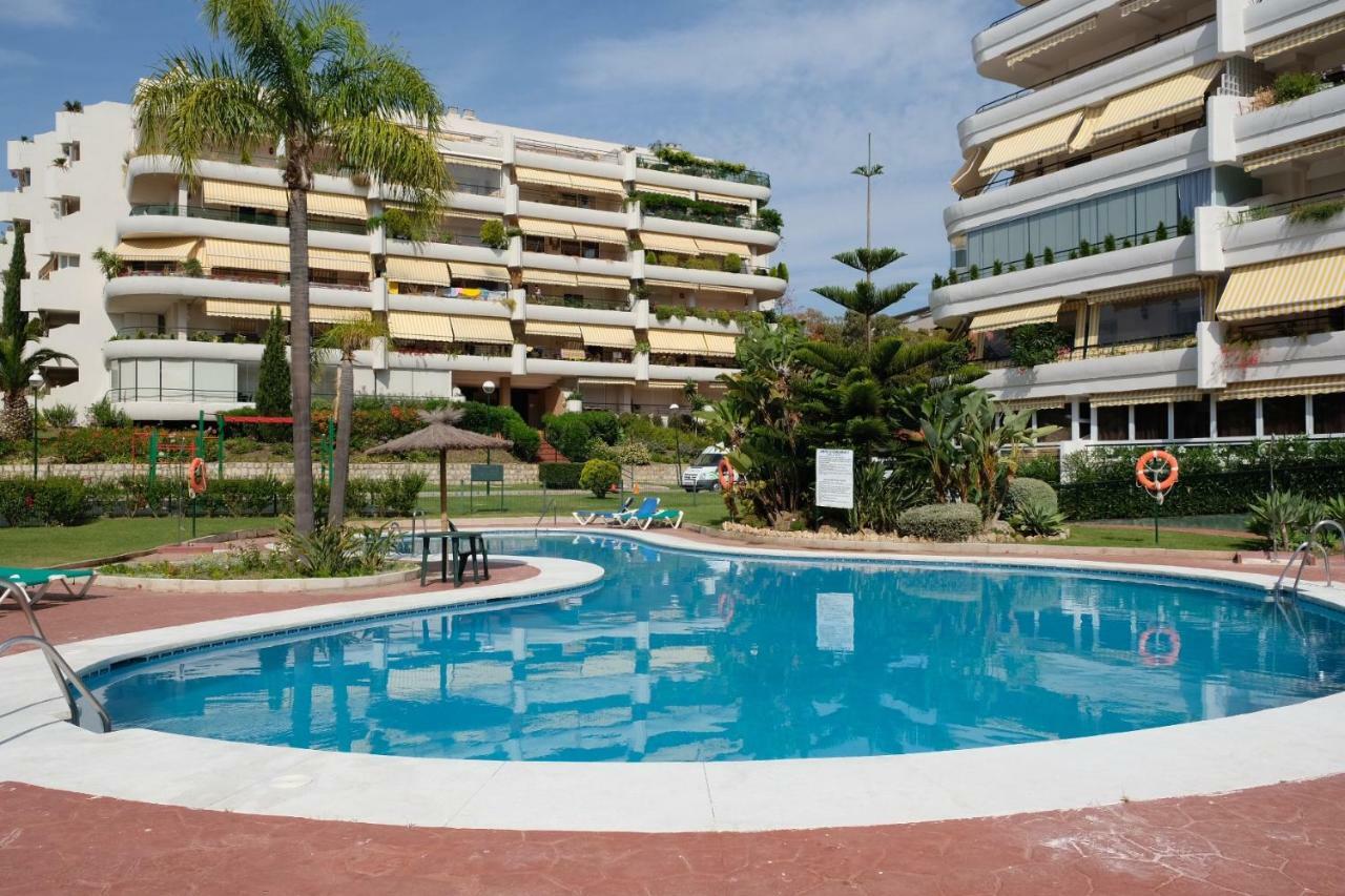 Luxury Modern Apartment With Terrace, Pool And Garage! Marbella Luaran gambar